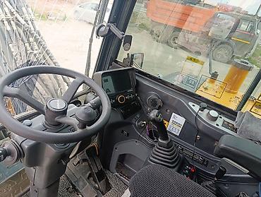 Экскаваторы: Экскаватор, Hyundai, Колесный — 6