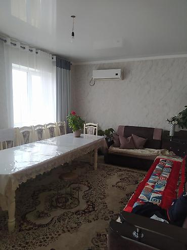 Үйлөрдү сатуу: 5 бөлмө, 110 м², 8 соток, Токмок, Менчик ээси — 4