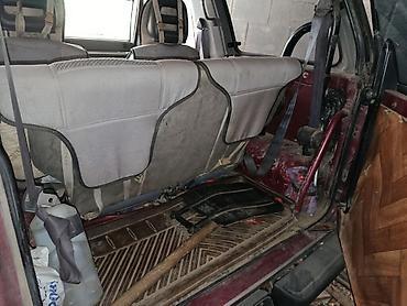 2 8: Daihatsu Feroza: 1989 г., 1.6 л, Механика, Бензин, Внедорожник — 6