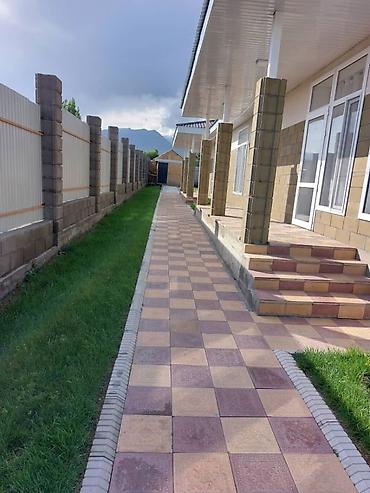 Долгосрочная аренда домов: Продается коттедж срочно. Готовый бизнес. С огороженным участком 10 — 1