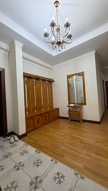 mega hous: Продается полноценная 4-комнатная квартира в самом центре Бишкека 📍 — 2