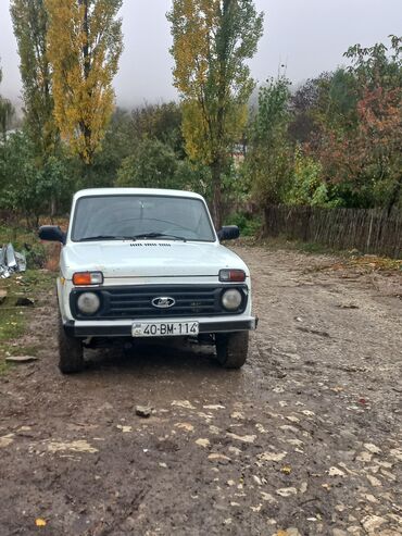 VAZ (LADA): VAZ (LADA) 4x4 Niva: 1.7 l | 2010 il | 275692 km Ofrouder/SUV