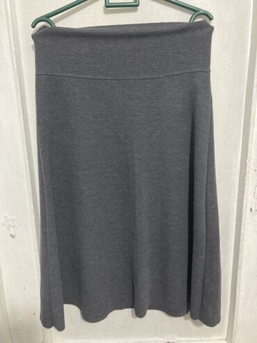 Другая женская одежда: Пакет женских вещей Пальто,тренч. Пиджак, три брюки платье юбка — 5