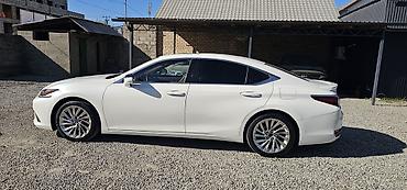 100: Lexus ES: 2019 г., 2.5 л, Автомат, Гибрид, Седан — 6