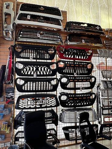 Бампер и комплектующие: Toyota — 14