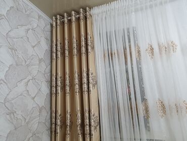 Шторы и жалюзи: Комплект штор, Жаккард, С тюлем в комплекте, Готовое изделие, Б/у, Для зала