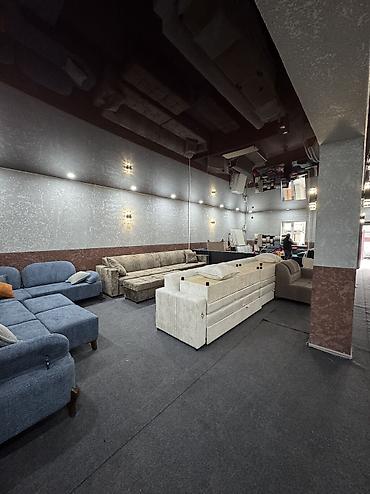 Аренда помещений свободного назначения: Сдаётся помещение 240м кв Помещения арендага берилет 240м кв Адрес Ак — 8