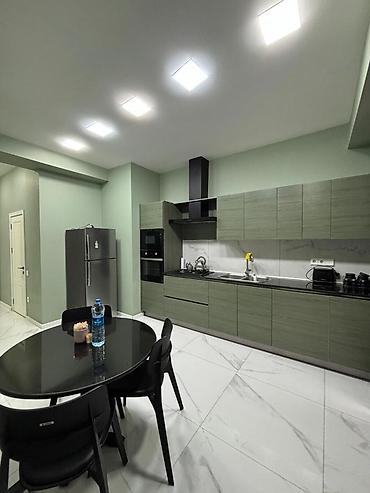 Kirayə mənzillər: İcarəyə verilir 2 otaqlı yeni tikili 105 m², Ağ şəhər q. Kateqoriya — 10