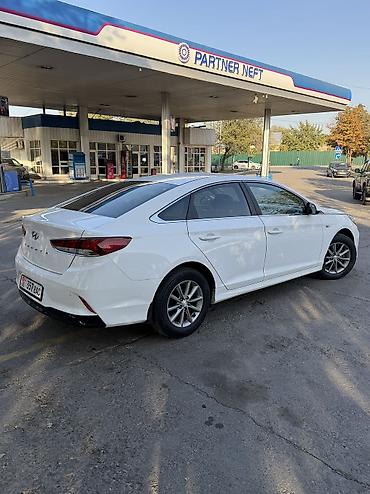 Hyundai: Hyundai Sonata: 2023 г., 2 л, Автомат, Газ, Седан — 5