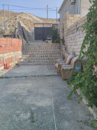 quba kirayə ev: 3 kv. m, 3 otaqlı, Qaz, İşıq, Su