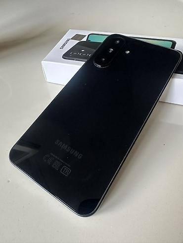 a 26 samsung: Samsung Galaxy A26 5G, 128 GB, rəng - Qara, Sensor, İki sim kartlı, Face ID — 3
