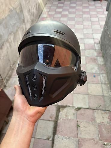moto kredit: Teze interkomlu M razmer kask islenmeyb hesreyi superdi tek ciziqi var — 2