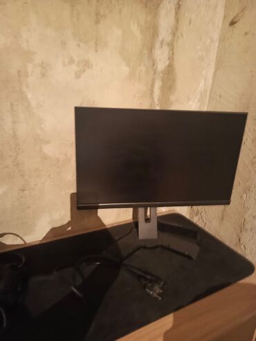 27 inch monitor: Hər vaxtınız xeyir. Şəkillərdə gördüyünüz Monitor - Planar PLN2200