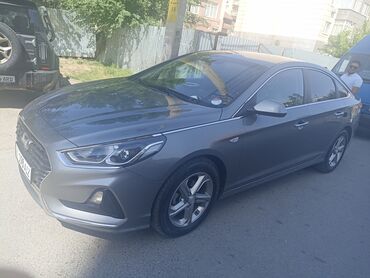 Hyundai: Hyundai Sonata: 2017 г., 2 л, Типтроник, Газ, Седан