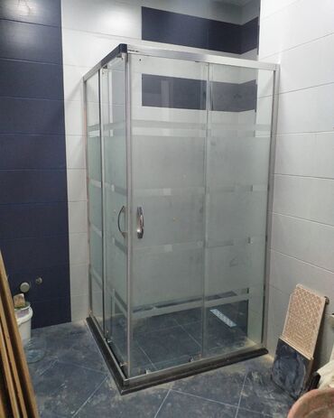 Duş kabinaları, arakəsmələr: Yeni Üstü açıq kabina, Künc üçün, Ödənişli çatdırılma — 8