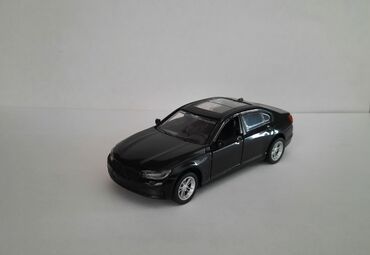modelka satisi: TƏCİLİ SATILIR. ENDİRİM VAR. BMW 320,520,750 seriya modelka