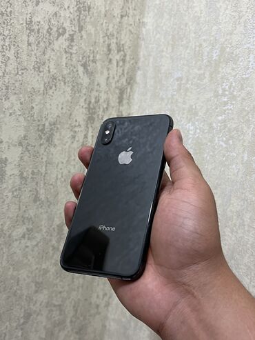Apple iPhone: IPhone Xs, Б/у, 64 ГБ, Черный, 80 %