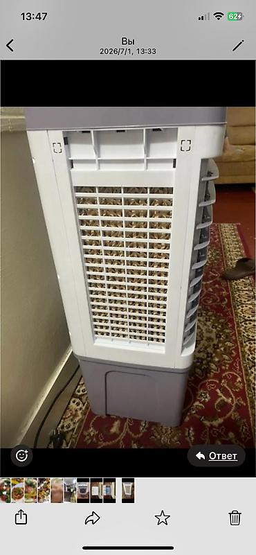 Торговое оборудование: Срочно!Продаю барную стойку(кассовая зона) 3500с Торговую витрину — 5