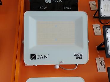 projector screen: Прожектор светодиодный FAN 300W, степень защиты IP65. - Мощность: 300 — 1