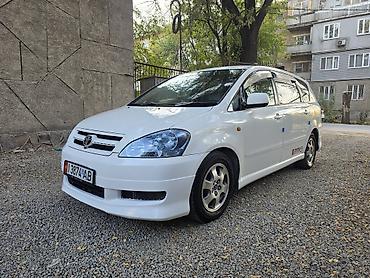 Toyota: Toyota Ipsum: 2003 г., Автомат, Бензин, Минивэн — 2