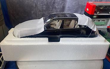 Avtomobil modelləri: Коллекционная модель BMW X5 F15 sapphire black 2012 Paragon Models — 5