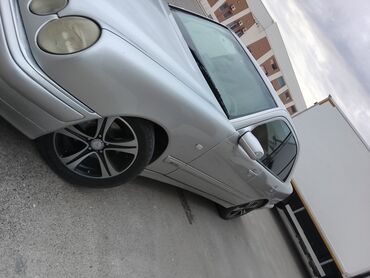 w202 suretler qutusu: Mercedes-Benz E-Class: 2.8 l | 1997 il Sedan
