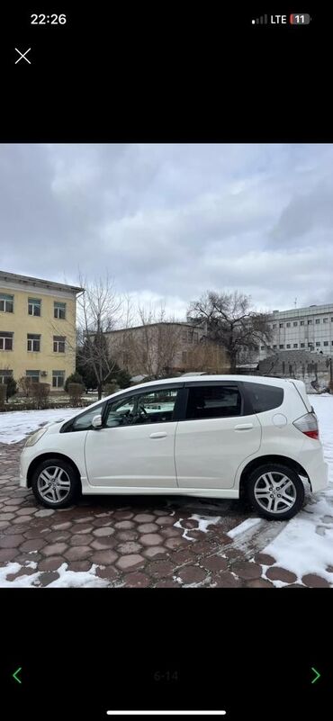 реставрация фары: Honda Fit: 2010 г., 1.5 л, Робот, Бензин, Минивэн
