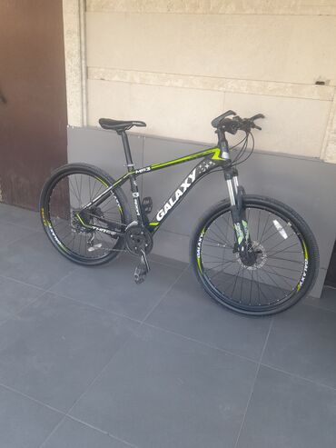 Велосипеды: Продаю велосипед фирменный GALAXY MS3 в отличном состоянии. Рама