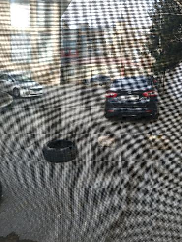 Otaqlar: 24 kv kupcali 1 otaq satilir, ayrica girisi var. temirli, pencereli — 3