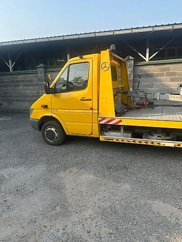 211 mers: Mercedes-Benz Спринтер: 2005 г., 2.2 л, Механика — 8