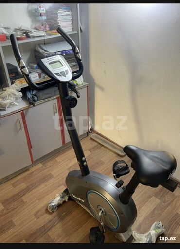 işlənmiş qaçış aparatı: Velosiped tipli trenajor – ev üçün kardio aparat - Kompakt, sabit