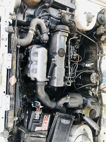 daf 95 480: Nissan Bluebird: 1988 г., 2 л, Механика, Дизель, Универсал — 2
