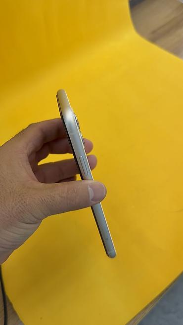 Apple iPhone: IPhone 11, Б/у, 64 ГБ, 80 % — 5