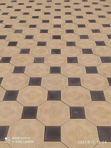 Кладка: Договорная Брусчатка, тротуарная плитка/ Лотки, Бордюры Гарантия — 15