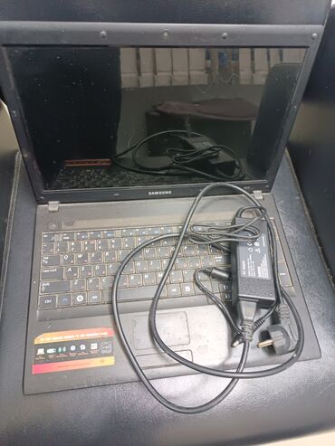 ноутбук за 15000: Ноутбук, Samsung, 15.6 ", Татаал эмес тапшырмалар үчүн