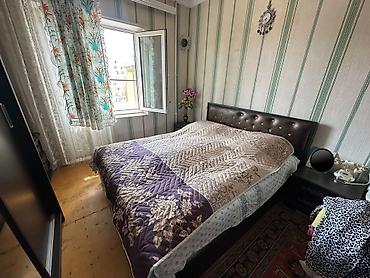 Mebel: İşlənmiş, 3 qapılı, Güzgülü, Qəhvəyi, Kupe, Düz dolab — 4