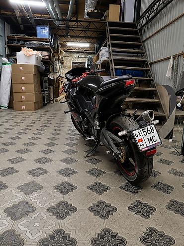 мото кийим: Спортбайк Ducati, 420 куб. см, Бензин, Чоңдор үчүн, Колдонулган — 1
