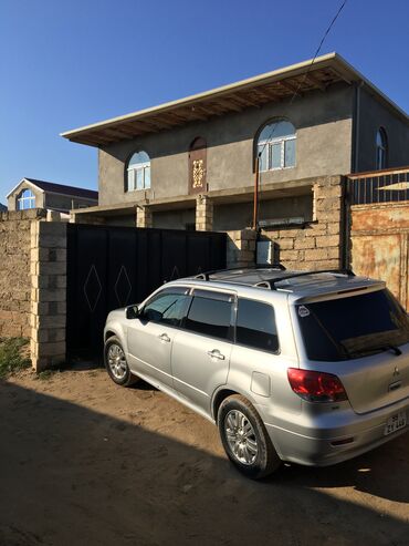 2 mərtəbəli ev çertyojları: Maştağa qəs. 6 otaqlı, 240 kv. m, Kredit var, Təmirsiz