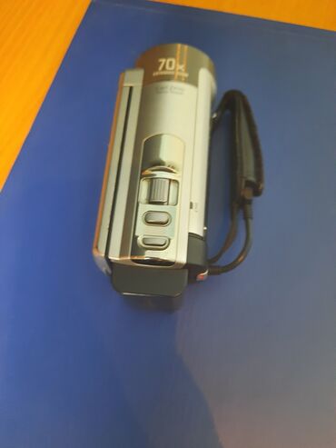 видеокамеру хитачи in Кыргызстан | ВИДЕОКАМЕРЫ: Продаю видеокамеру Sony DCR-SX45E,в отличном состоянии, в комплекте