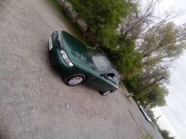 Mazda: Mazda 626: 1998 г., 2 л, Автомат, Газ, Седан