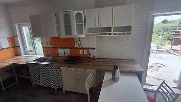 Продажа коттеджей и домов: Продаётся Дом в село Васильевка. Участок 10соток Красный книга и тех — 17