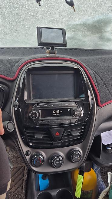 Chevrolet: Chevrolet Spark: 2019 г., 0.1 л, Автомат, Бензин, Хэтчбэк — 12