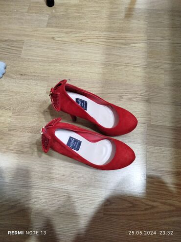 derihan ayakkabı: Туфли, Размер: 37, цвет - Красный, Новый