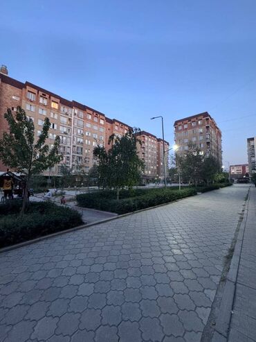 срочно сдаётся квартира: 1 бөлмө, 30 кв. м, Элитка, 7 кабат, Евроремонт