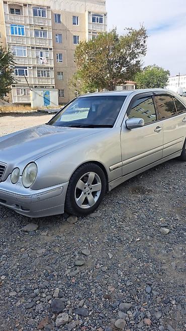 Mercedes-Benz E-Class: 2000 г., 3.2 л, Бензин, Седан