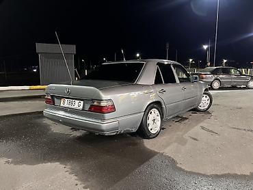 Транспорт: Mercedes-Benz W124: 1987 г., 2.2 л, Механика, Седан — 9