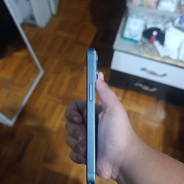 retro kamera: IPhone 13, Mavi — 3