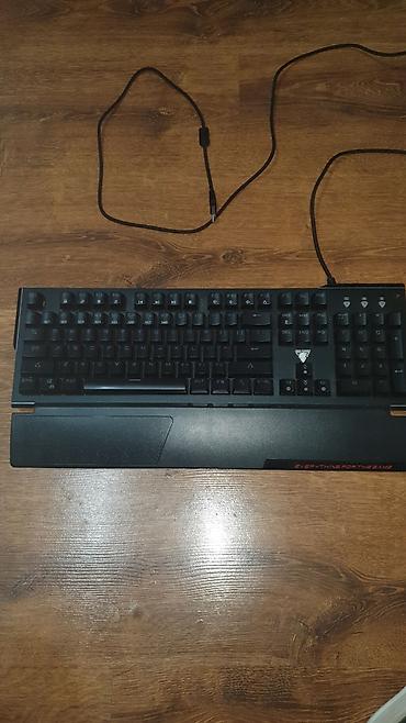 samsung s23 adapter: Gaming Klaviatura. Blue switch. 1 ay 9 gün işlənilib özüm işlətmişəm — 4
