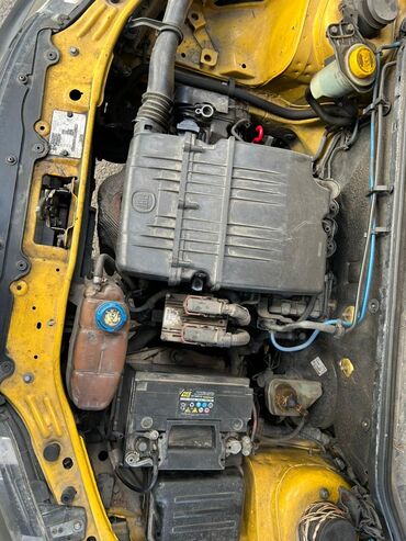 Fiat: Fiat Albea: 1.4 l | 2011 il 450000 km Sedan — 9