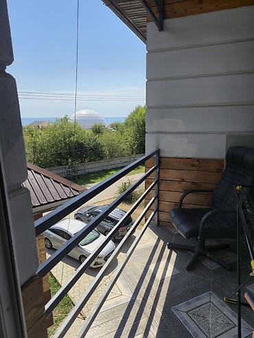 сдаю цокольное: 1 комната, 35 м², Элитка, 3 этаж — 9